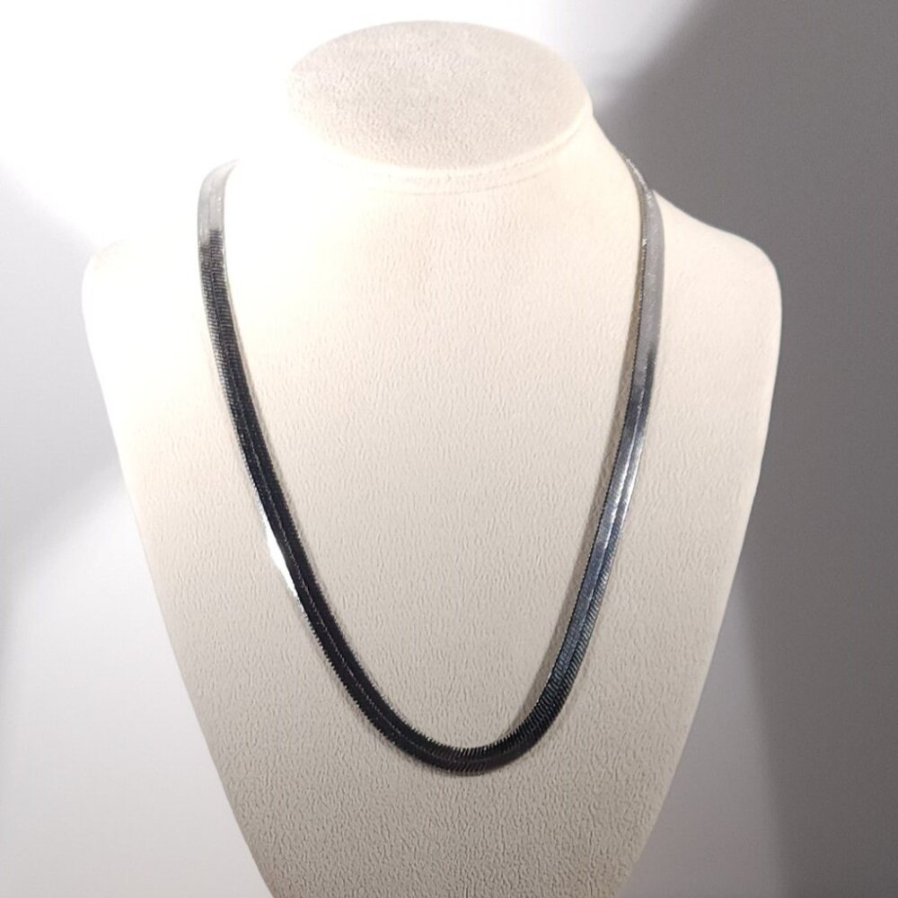 Herringbone Chain Necklace in Silvertone